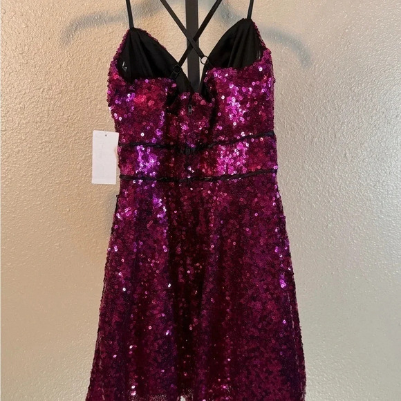 Crystal Doll Magenta & Black Sequined Mini Homecoming Prom Party Dress SIZE 3 JR - Picture 9 of 11